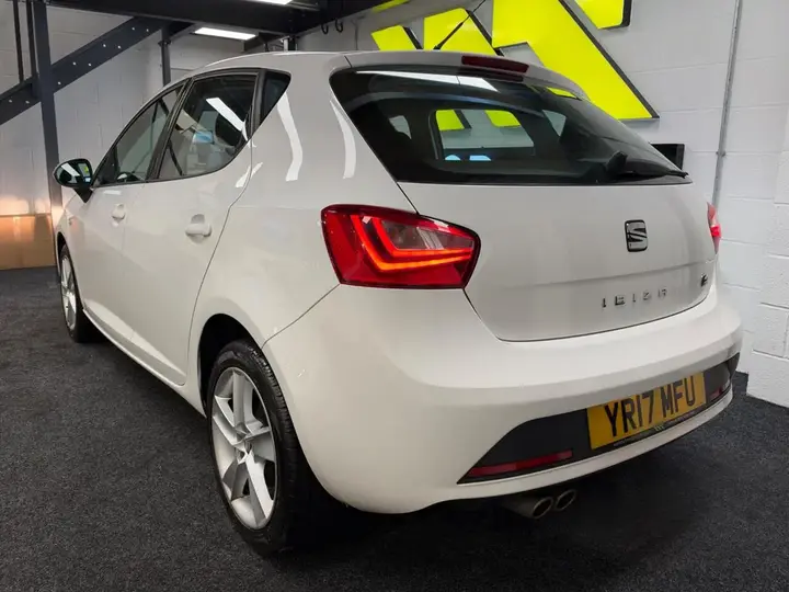 Seat Ibiza 2017 photo 4
