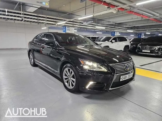 Lexus Ls 2016 photo 2