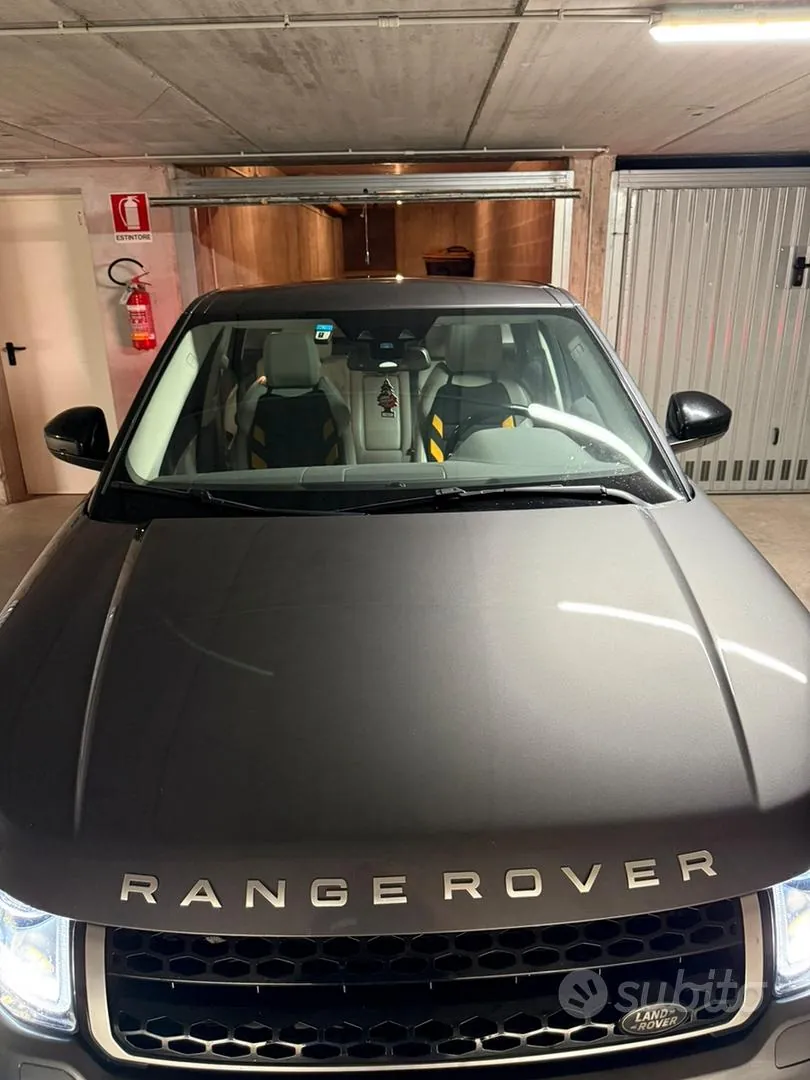 Land Rover Range Rover Evoque 2017 photo 3