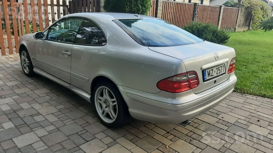 Mercedes-Benz Clk320 2002 photo 5