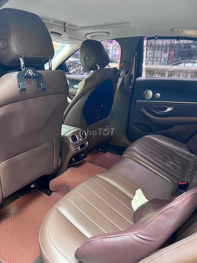 Mercedes-Benz E-Class 2018 photo 5