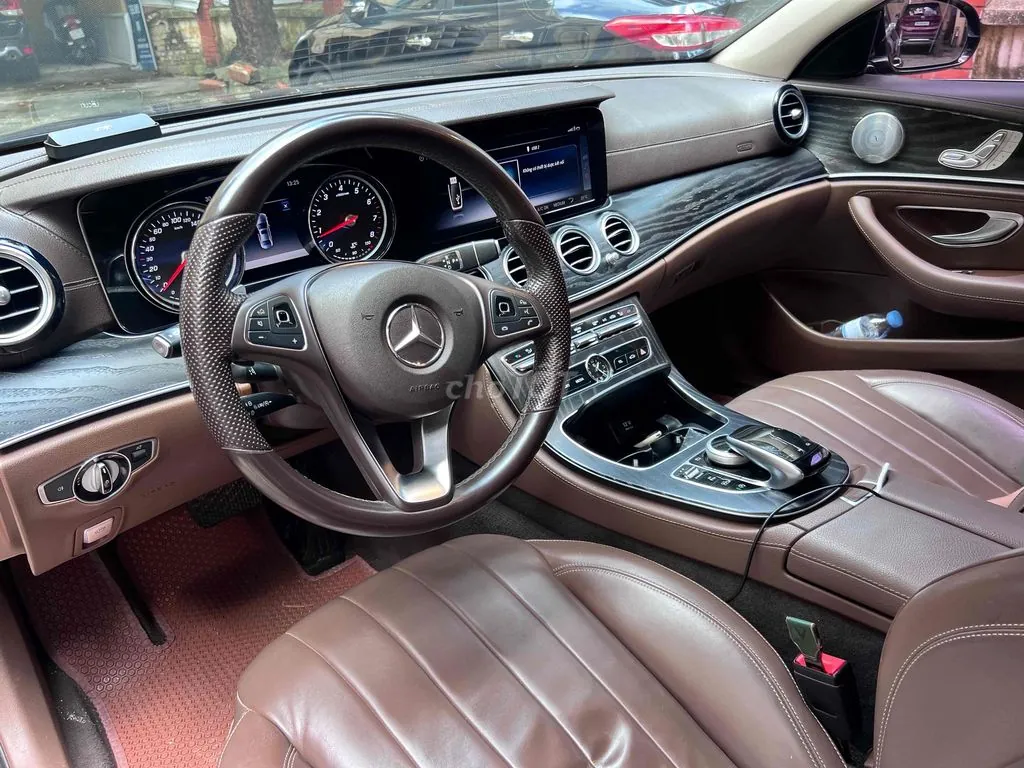 Mercedes-Benz E-Class 2018 photo 3