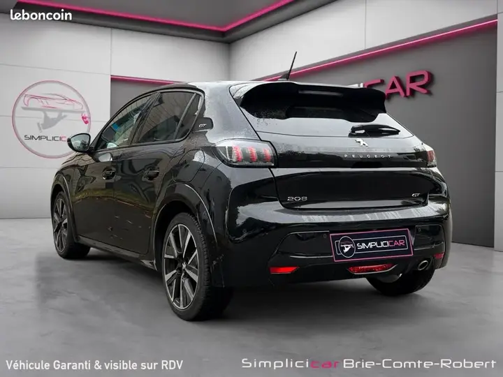 Peugeot 208 2021 photo 5