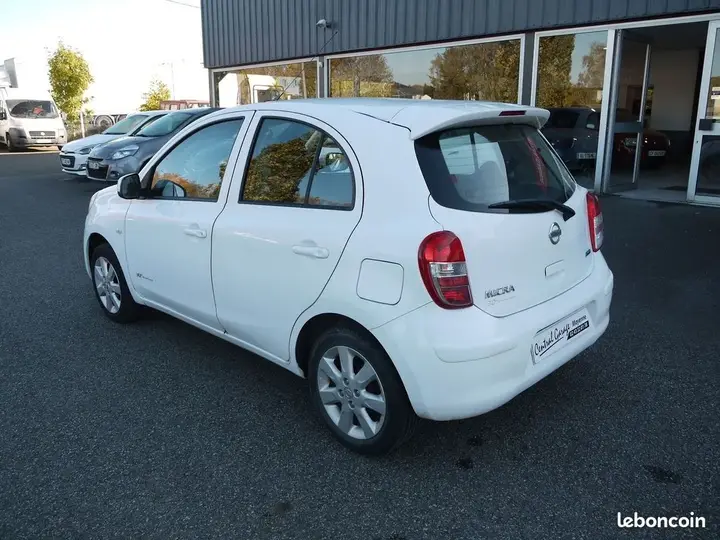 Nissan Micra 2013 photo 5