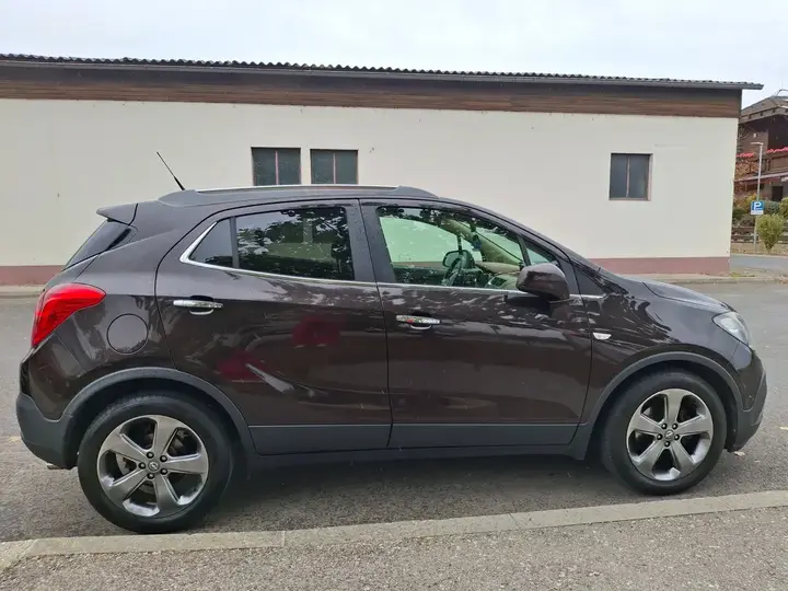 Opel Mokka 2013 photo 2