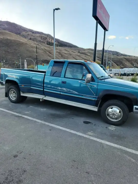 GMC Sierra 3500 1998 photo 2