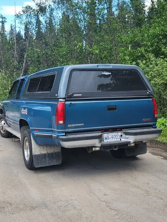 GMC Sierra 3500 1998 photo 3