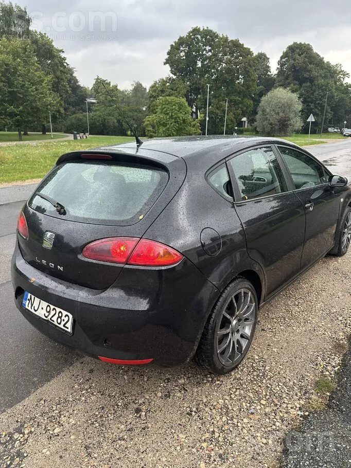 Seat Leon 2008 photo 5