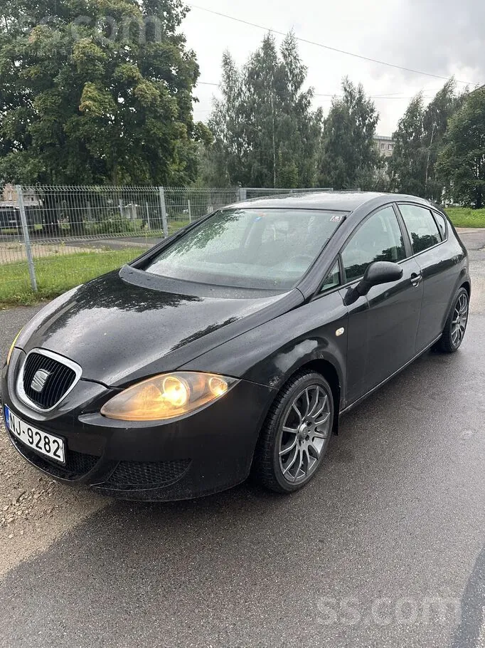Seat Leon 2008 photo 3