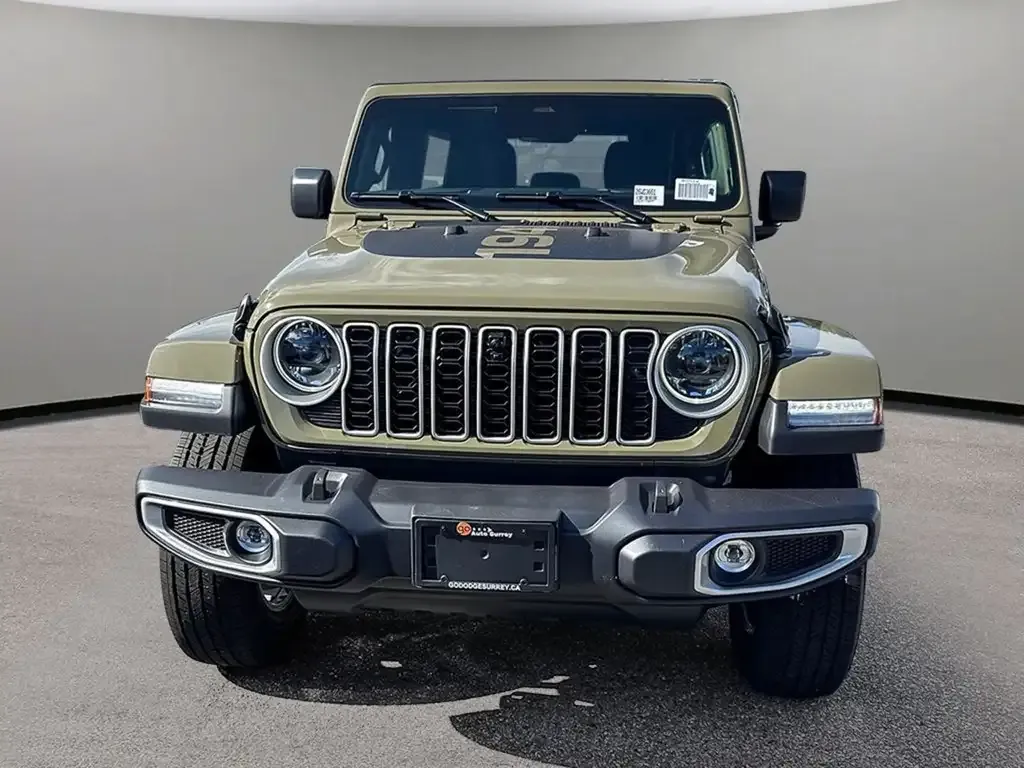 Jeep Wrangler 2026 photo 2
