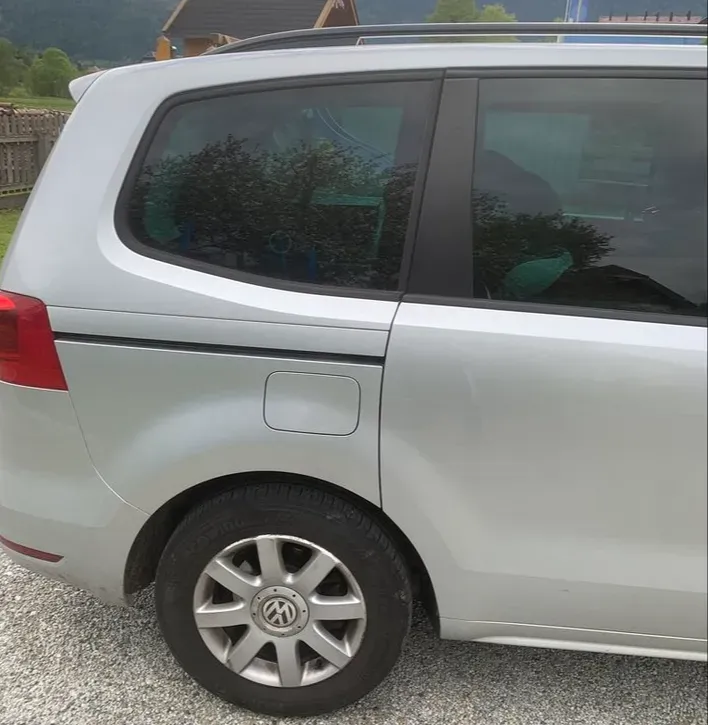 Volkswagen Sharan 2013 photo 3