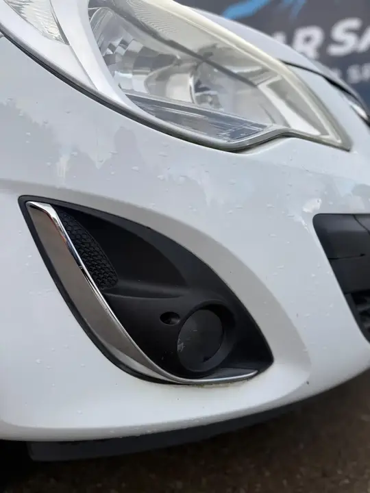 Vauxhall Corsa 2011 photo 5