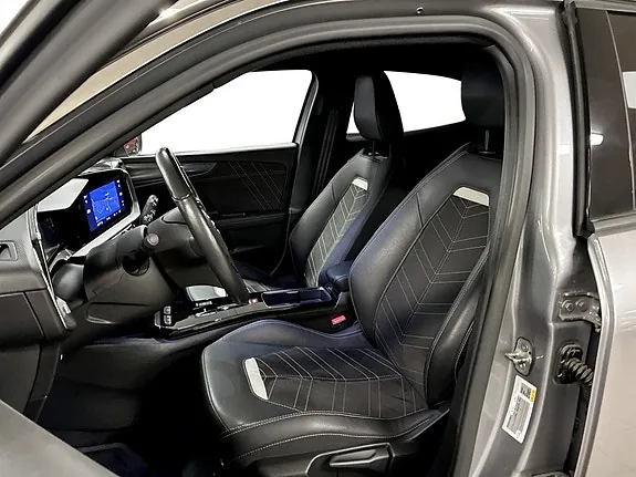 Opel Mokka-E 2022 photo 4