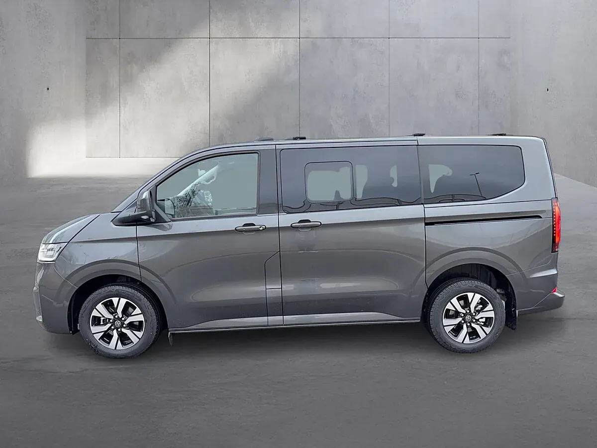 Volkswagen Caravelle 2026 photo 2