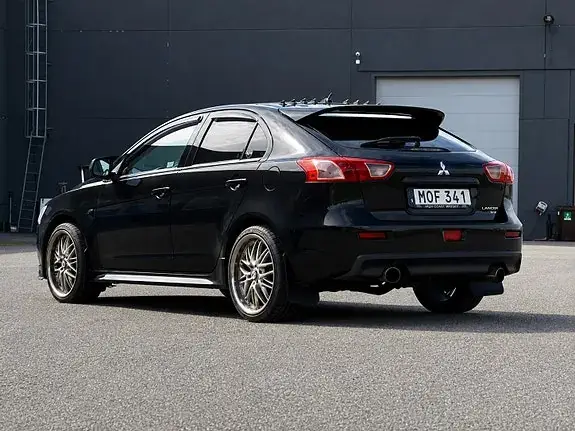 Mitsubishi Lancer 2011 photo 3