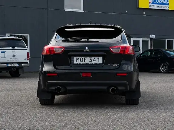 Mitsubishi Lancer 2011 photo 4