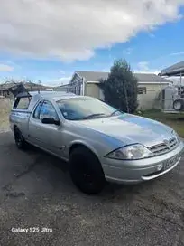 Ford Falcon 2001 photo 2