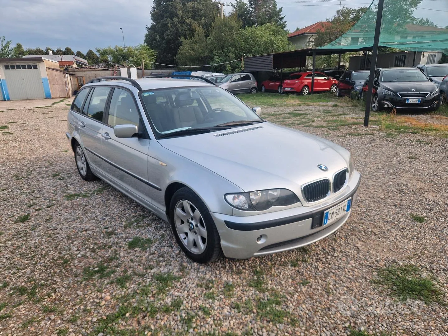 BMW 320 2004 photo 3