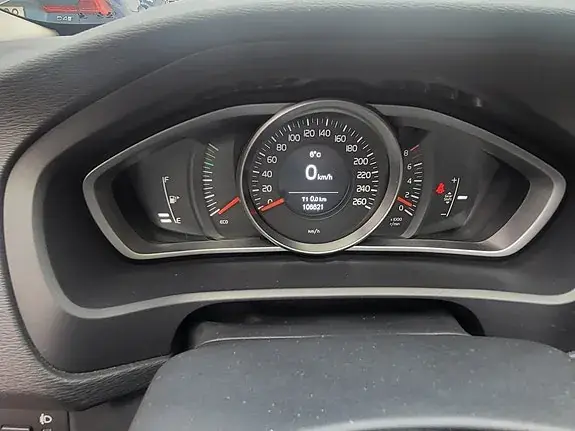Volvo V40 2017 photo 5