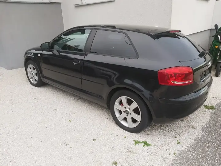 Audi A3 2003 photo 2