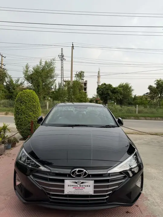 Hyundai Elantra