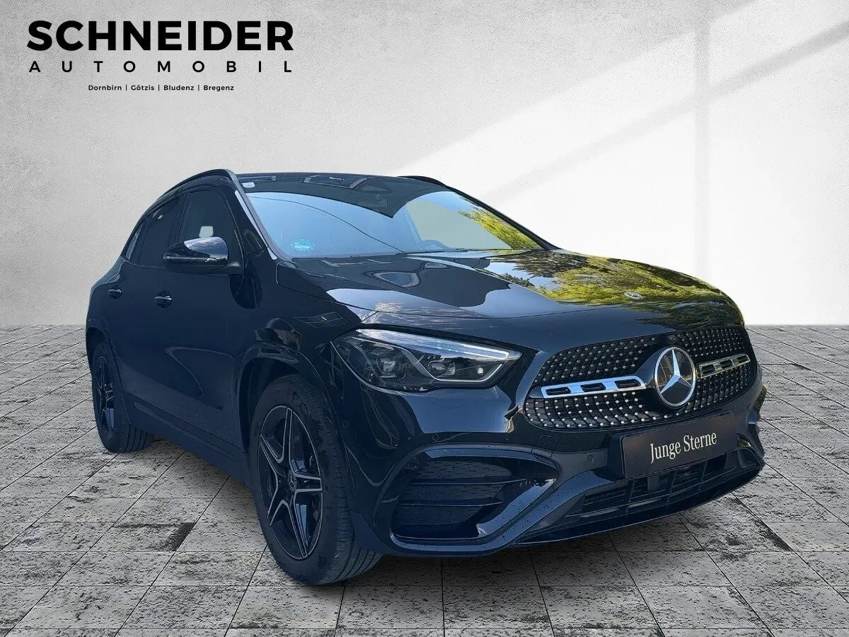 Mercedes-Benz Gla Class 2025 photo 2