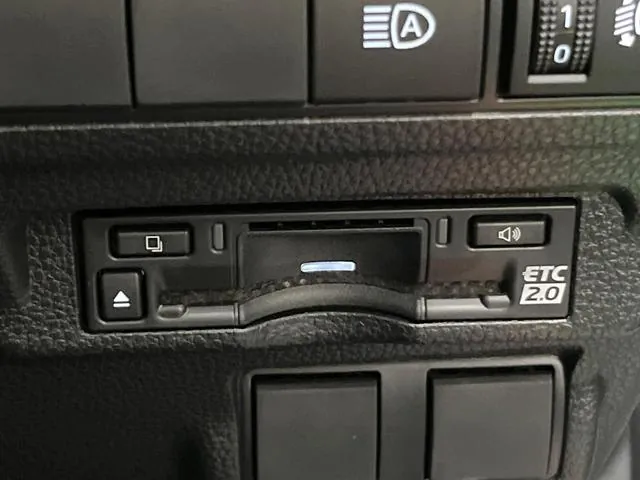 Toyota Corolla Cross 2025 photo 4