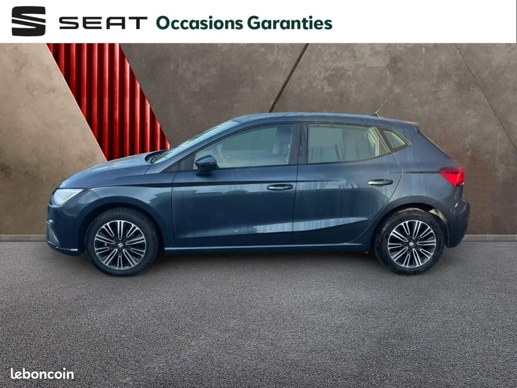 Seat Ibiza 2025 photo 2