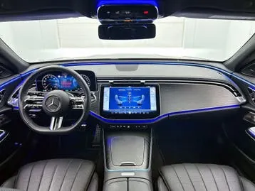 Mercedes-Benz Eklasse 2024 photo 3