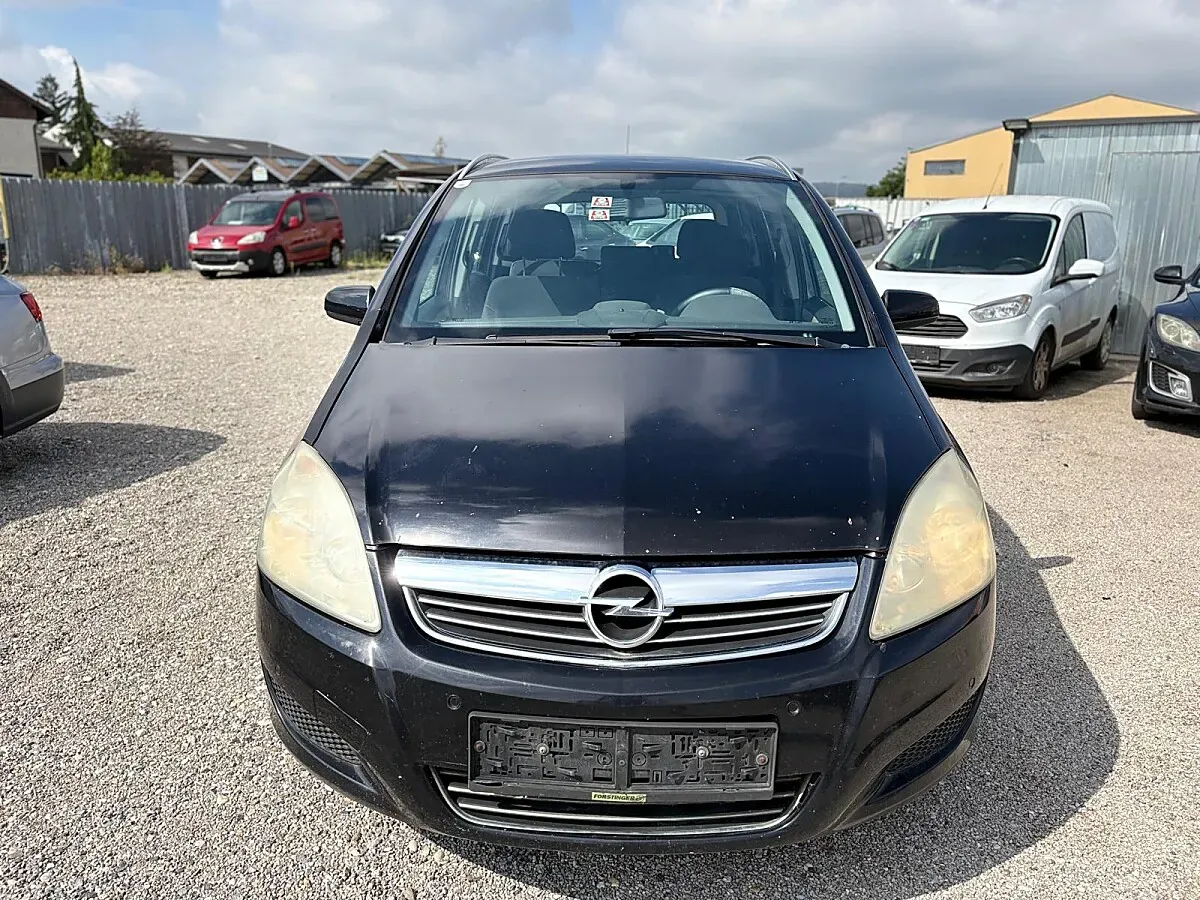 Opel Zafira 2008 photo 2