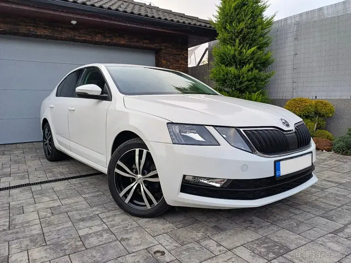 Skoda Octavia 2017 photo 3