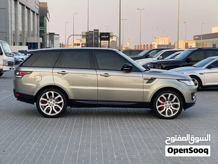 Land Rover Range Rover Sport 2014 photo 4