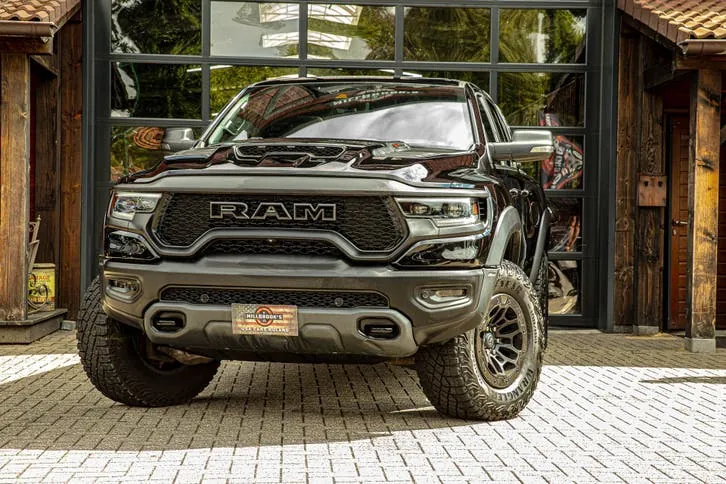 Dodge Ram 1500 2021 photo 2