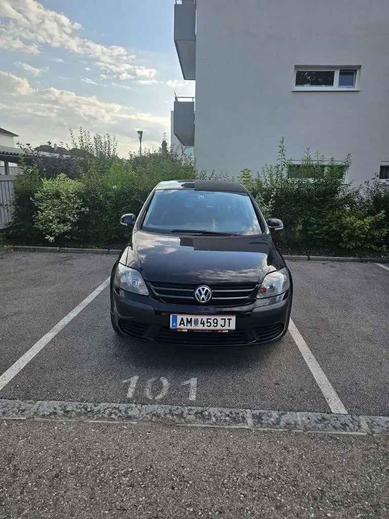 Volkswagen Golf 2006 photo 2