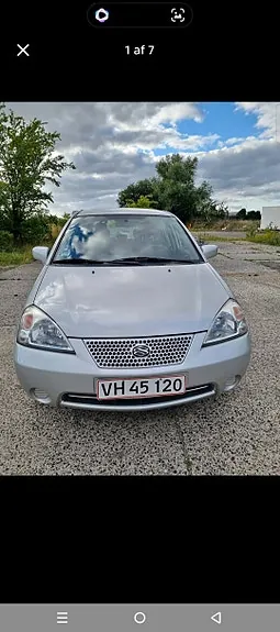 Suzuki Liana