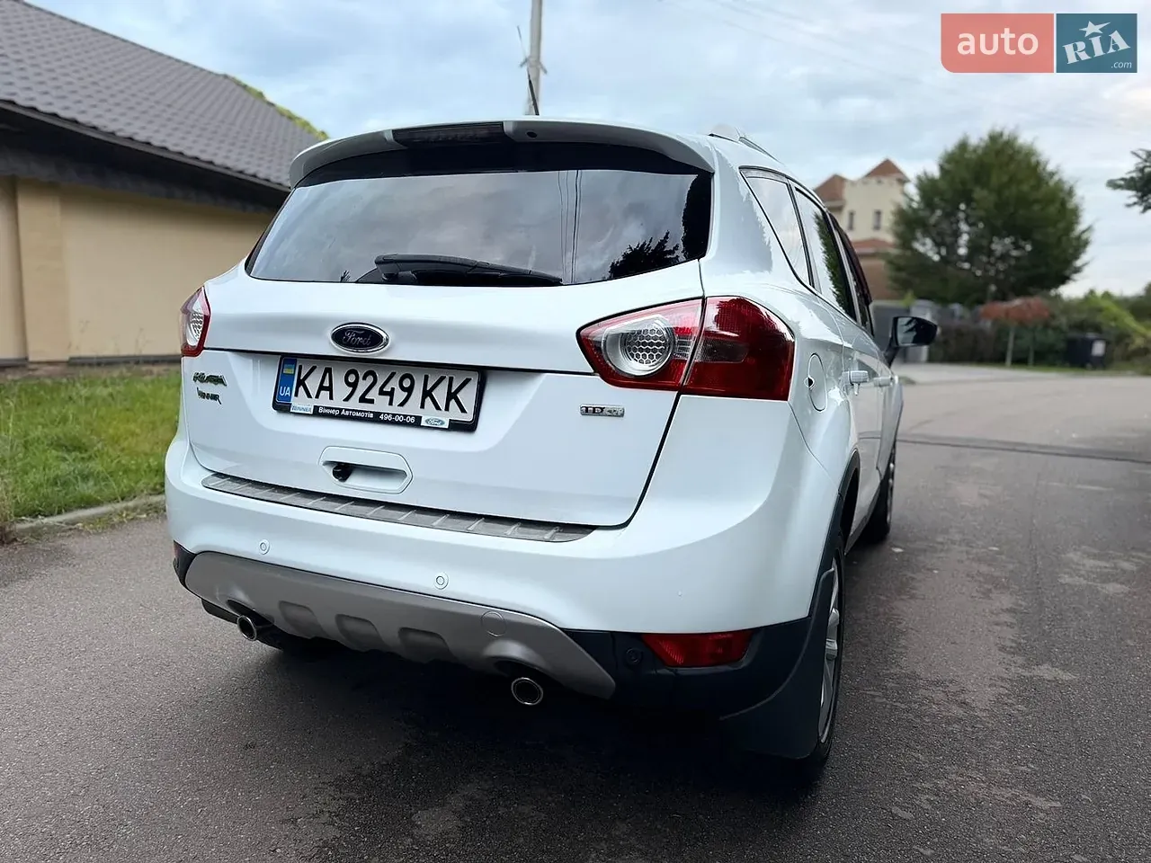Ford Kuga 2011 photo 5