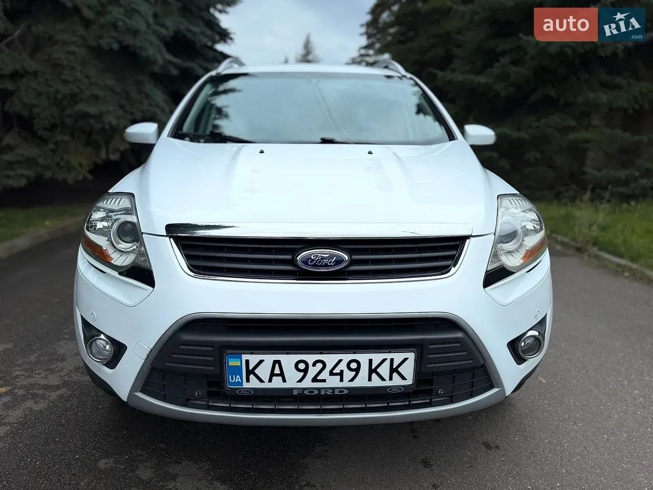 Ford Kuga 2011 photo 3