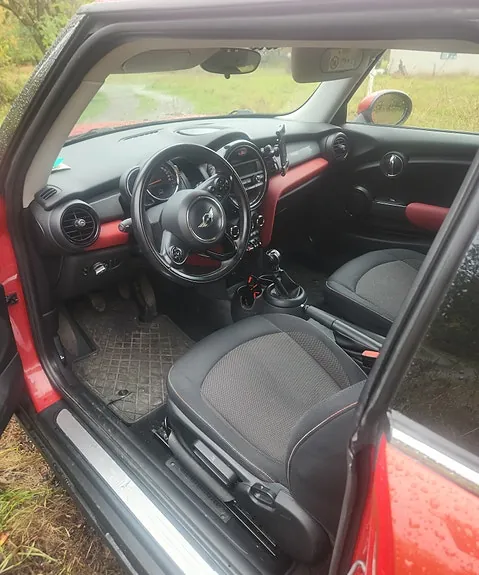 Mini One 2015 photo 3