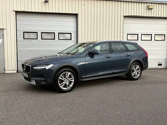 Volvo V90 Cross Country 2019 photo 2