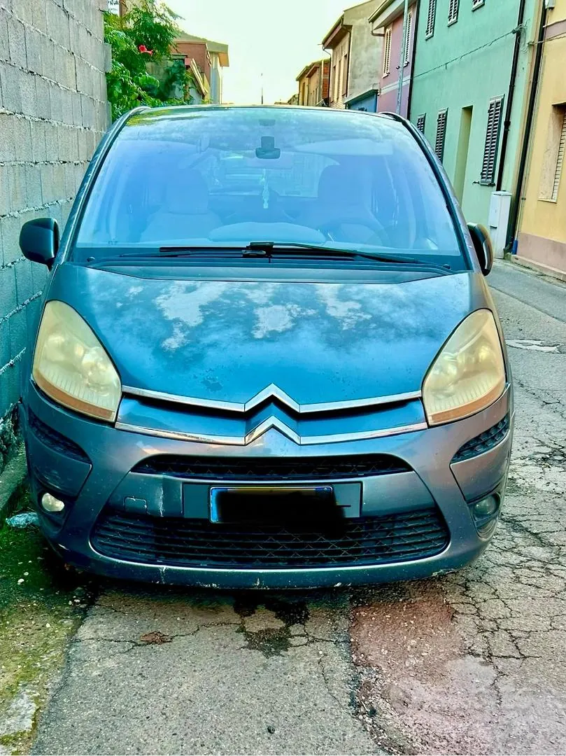 Citroen C4 Picasso 2009 photo 2