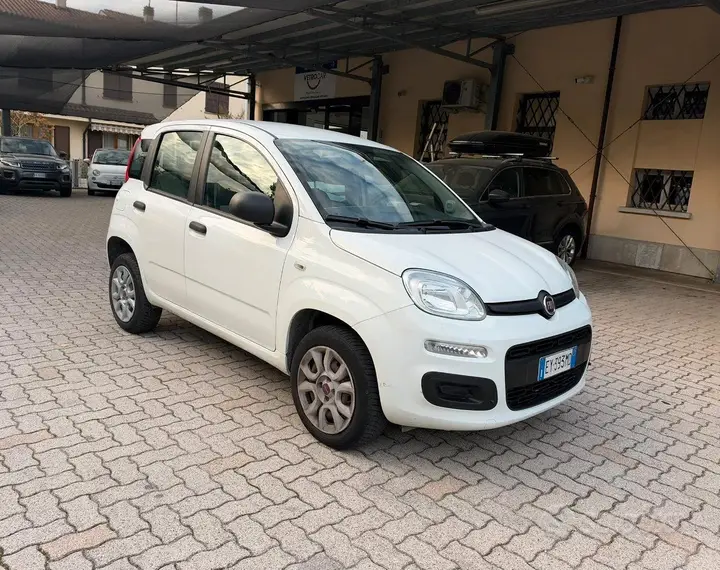 Fiat Panda 2015 photo 2