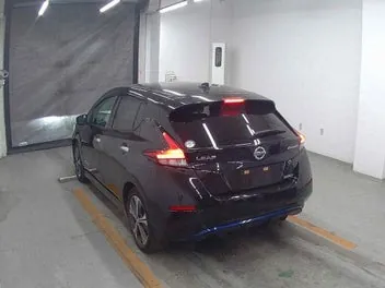 Nissan Leaf 2021 photo 4