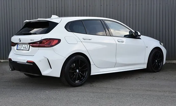 BMW 118I 2020 photo 2