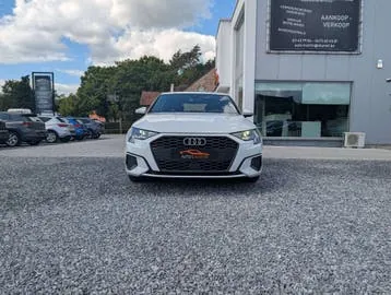 Audi A3 2021 photo 2