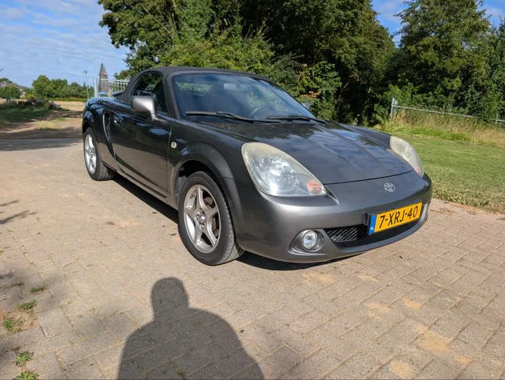 Toyota Mr2