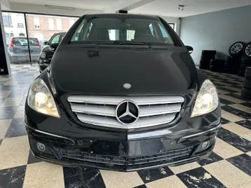 Mercedes-Benz B 180 2007 photo 2