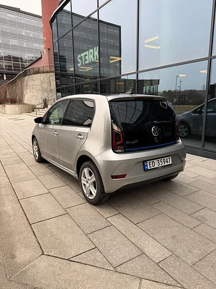 Volkswagen E-Up! 2021 photo 5