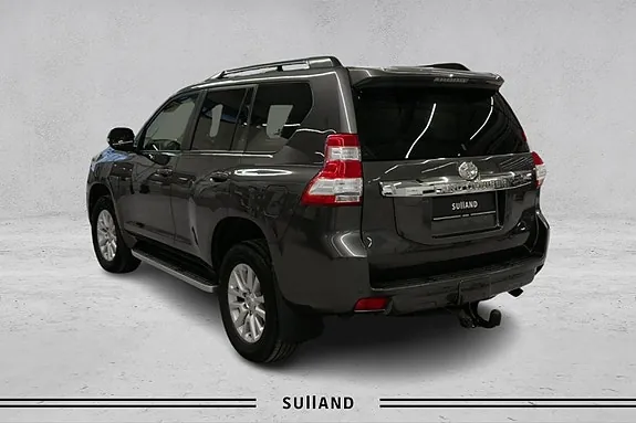 Toyota Land Cruiser 2015 photo 3