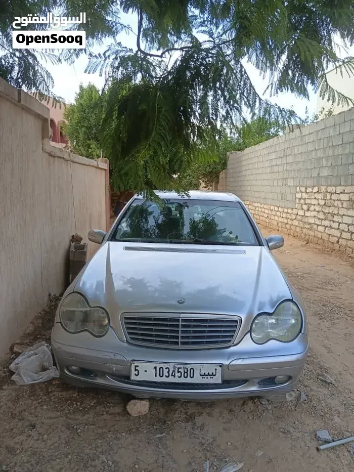 Mercedes-Benz C-Class 2004 photo 5