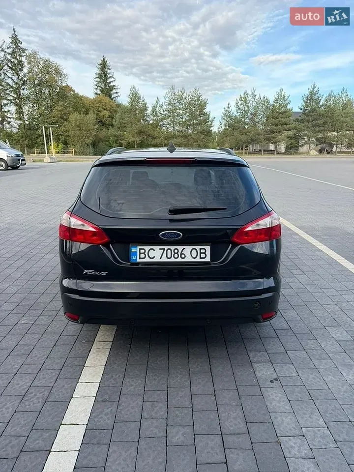 Ford Focus 2011 photo 5